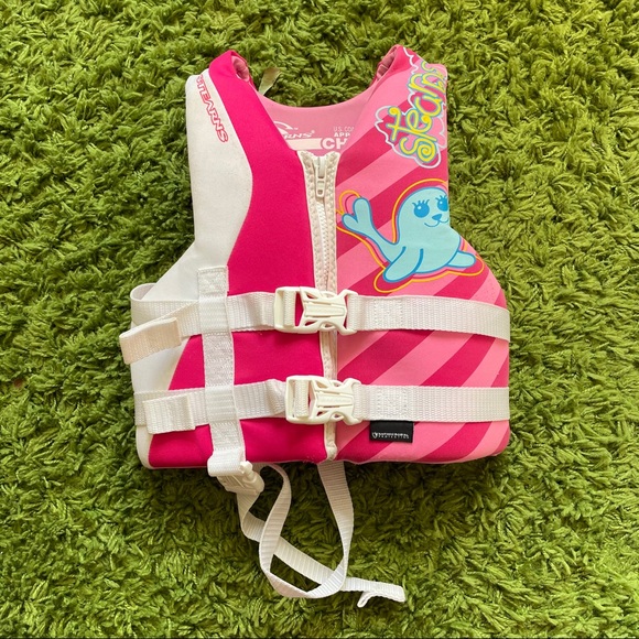 stearns pink life jacket
